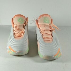 New, Air Jordan--Luka 3 Unisex 6.5M, Isoplate Peach and Green Athletic Sneakers.